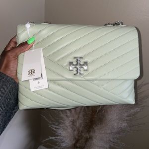 ✨BRAND NEW ✨ Tory Burch - Kira Chevron Convertible Shoulder Bag 90446-0522